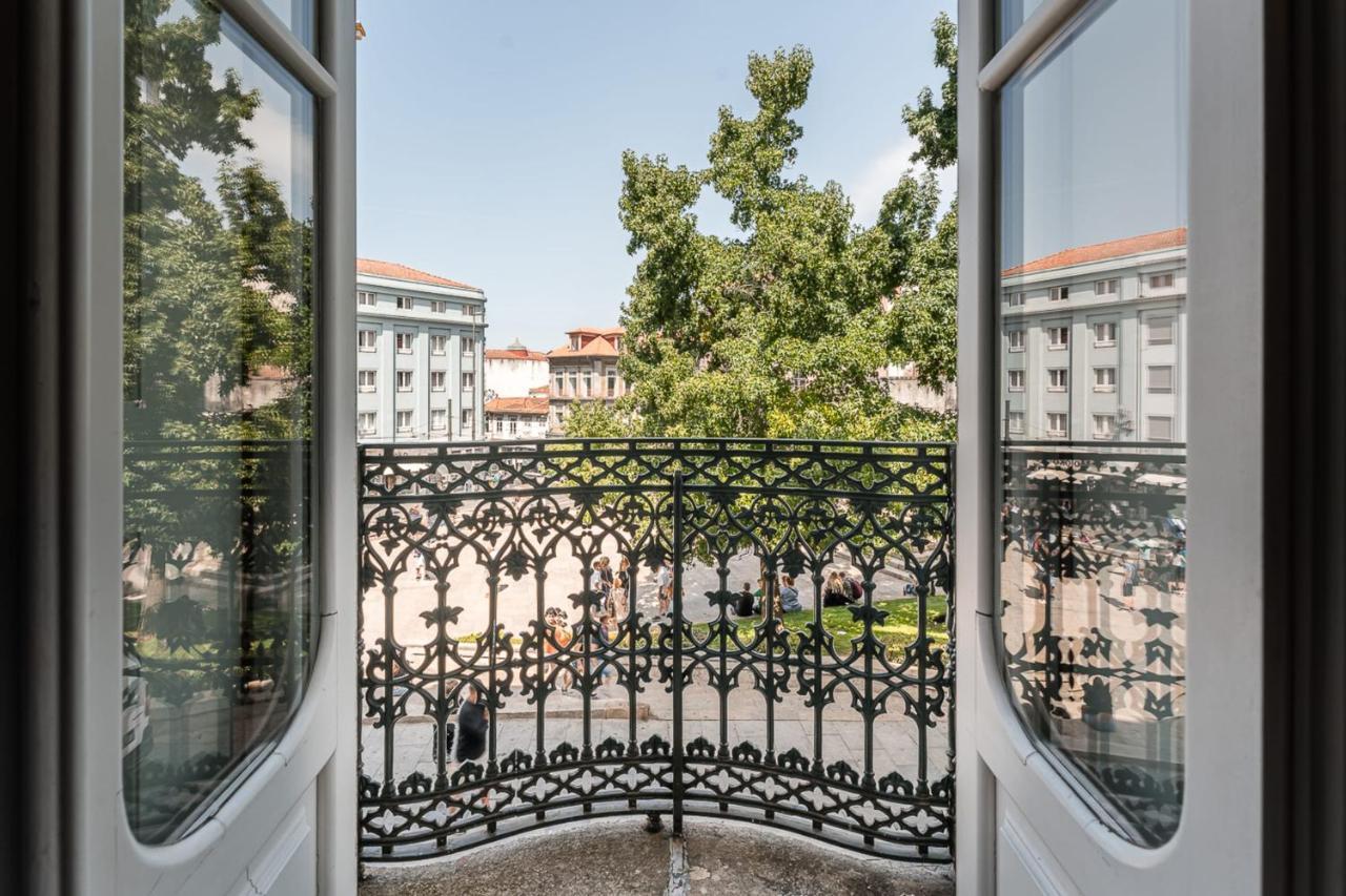 GuestReady - Batalha Mezzanine Porto Exterior foto